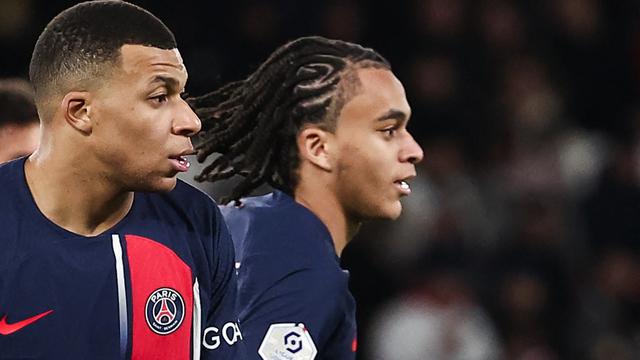 Kylian Mbappe dan Ethan Mbappe - Ligue 1 2023/2024