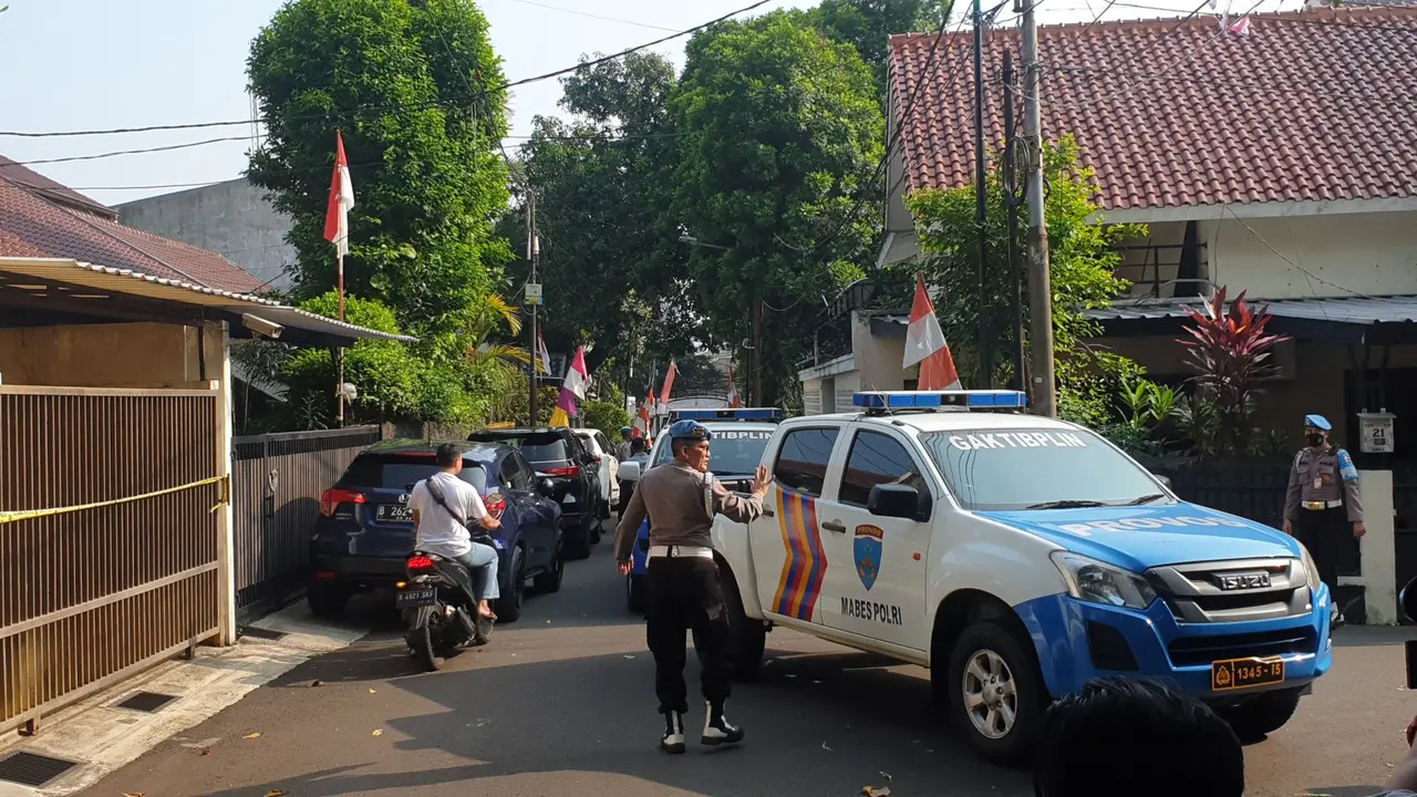 Suasana di Kompleks Polri Duren Tiga, Jakarta Selatan jelang rekonstruksi pembunuhan Brigadir J, Selasa (30/8/2022).
