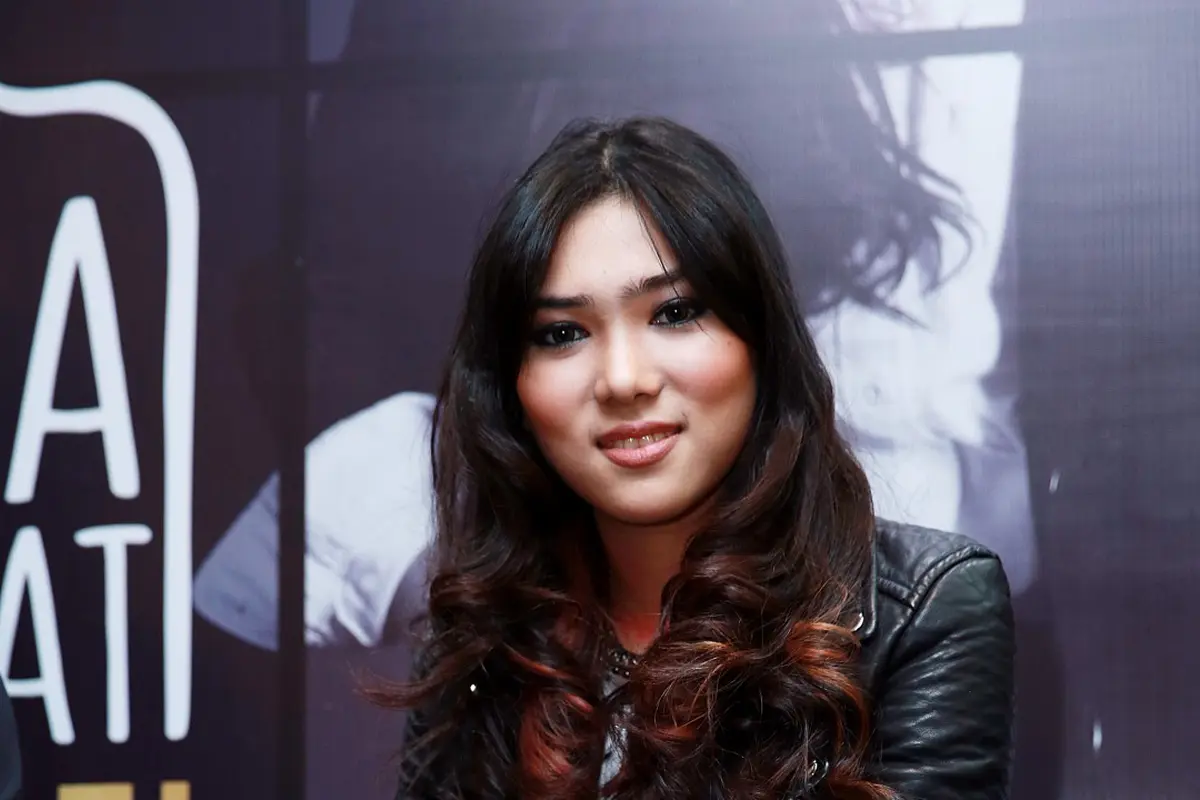 [Bintang] Isyana Sarasvati