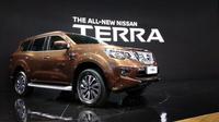 Nissan Terra resmi menantang Toyota Fortuner dengan harga mulai Rp 460 jutaan. (Amal/Liputan6.com)
