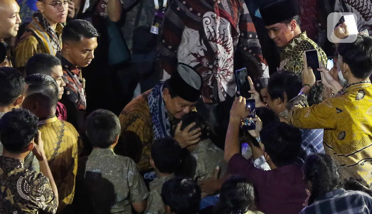 Presiden Prabowo Subianto juga menyampaikan selamat Natal kepada umat kristiani yang berada di seluruh Indonesia. (Liputan6.com/Herman Zakharia)