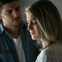 9 kalimat yang sebaiknya tidak kamu ucapkan ke pasangan. (Foto/Dok: Freepik)