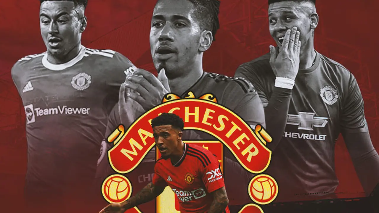 Manchester United - Marcus Rojo, Jesse Lingard, Chris Smalling