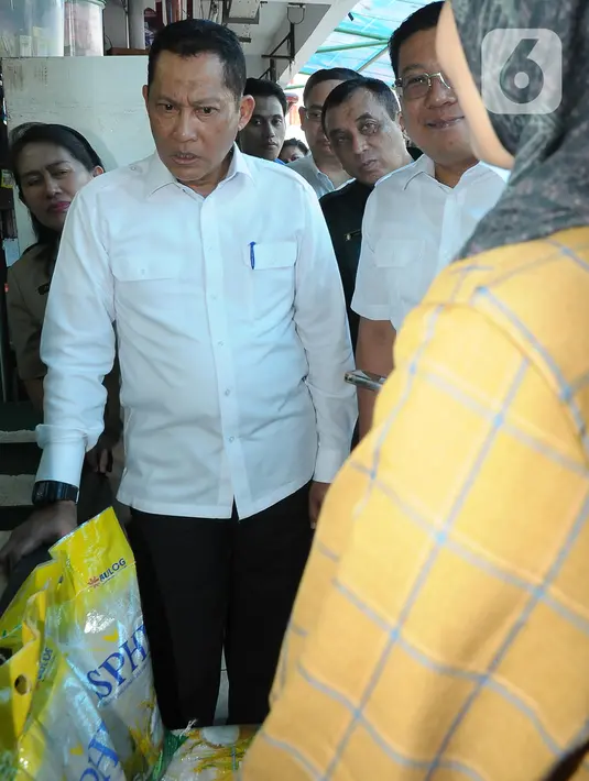 Sebagai informasi, Gerakan SIGAP SPHP ini serentak dilaksanakan di seluruh Indonesia mulai tanggal 28 Agustus 2023. (merdeka.com/Imam Buhori)