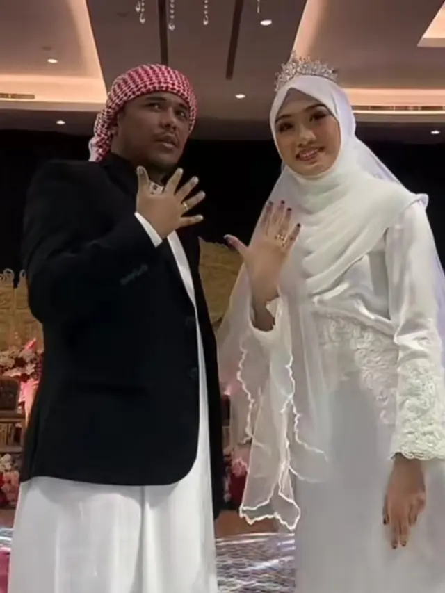Pernikahan Mamat Alkatiri dan Nafha Firah