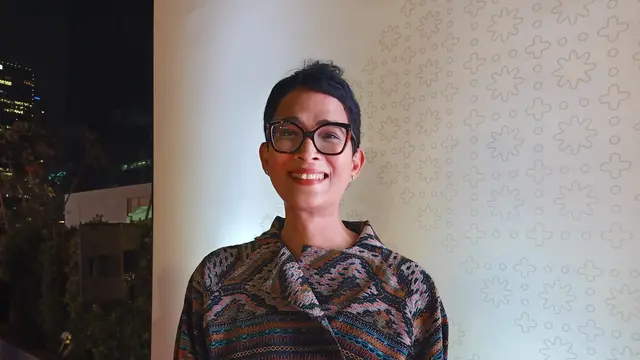 Show Perdana Oscar Lawalata Usai Berganti Nama Asha Smara Darra, Angkat Kelas Tenun Ikat