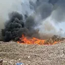 Kebakaran Hebat di Tempat Pembuangan Sampah Jatiwaringin Tangerang