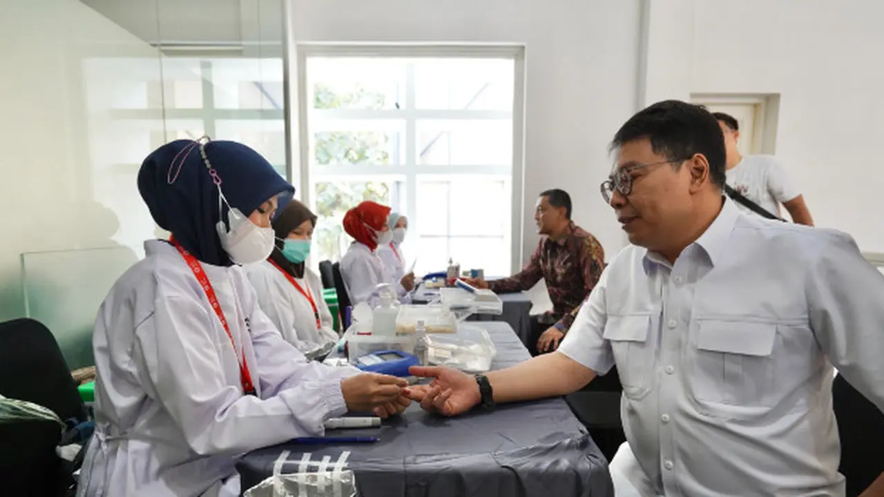 Bank Mandiri Perkuat Aksi Kemanusiaan lewat Donor Darah Serentak Sambut HUT RI