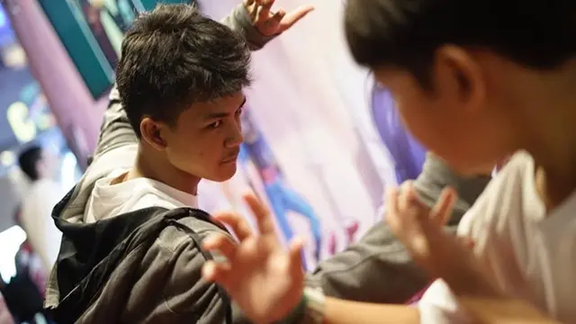 6 Potret Faris Fadjar, Anak Cecep Arif Rahman yang Main di Film Gundala