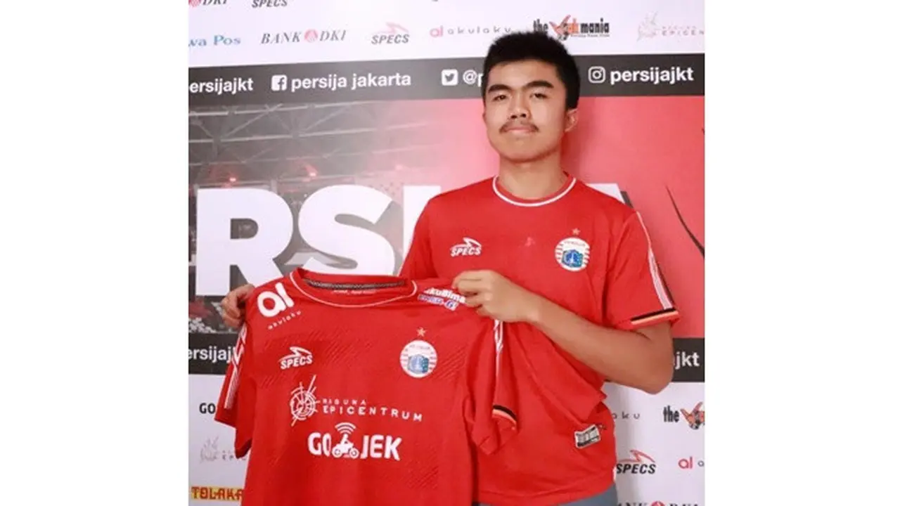 6 Potret Uchida Sudirman, Kapten Persija U-16 yang Raih Medali Sebagai Atlet Muaythai