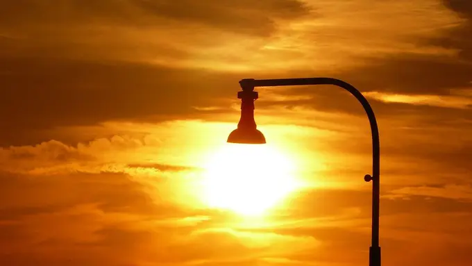 [Bintang] Ilustrasi equinox