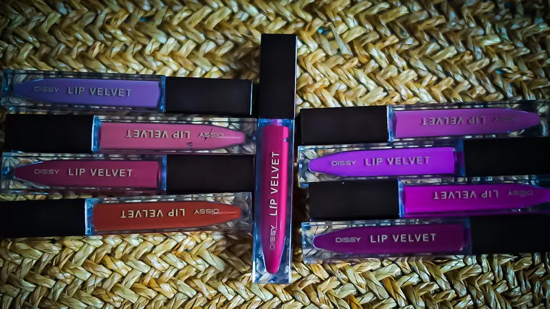 Lipstik Dissy Lip Velvet