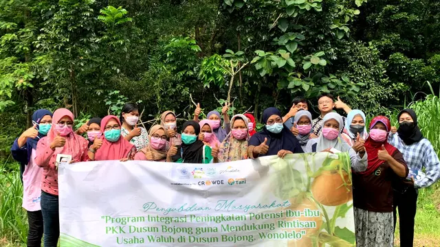 Program pemberdayaan bagi perempuan dalam pertanian, Radhia Tani by CROWDE
