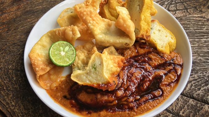  Resep  Membuat Batagor  khas  Bandung  Lifestyle Fimela com