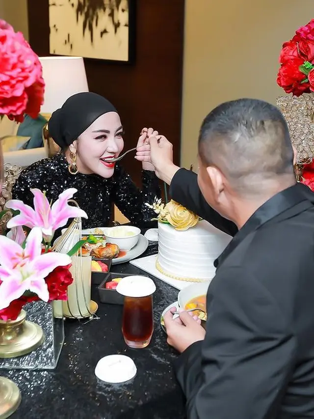Tampil Kompak dengan Suami, Ini 7 Momen Ulang Tahun Bella Shofie yang Mewah