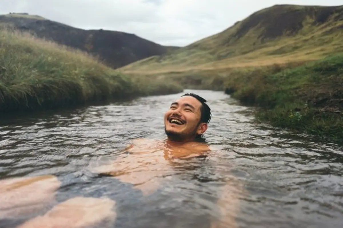 [Bintang] Islandia