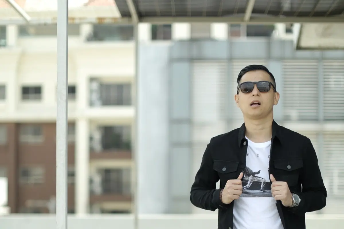 [Bintang] Ernest Prakasa