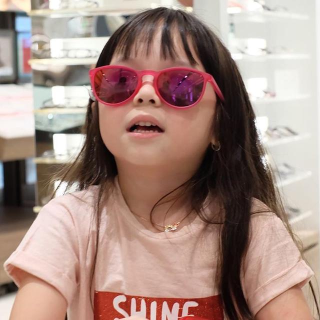 7 Potret Gempi Berkacamata, Masih 4 Tahun Alami Minus dan Silinder