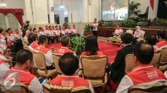 Presiden Joko Widodo memberikan kata sambutan saat peringatan Hari Anti Narkoba Internasional di Istana Negara, Jumat (26/6/2015). Peringatan Hari Anti-Narkoba Internasional bertema “Kecanduan dapat dicegah dan disembuhkan”. (Liputan6.com/Faizal Fanani)
