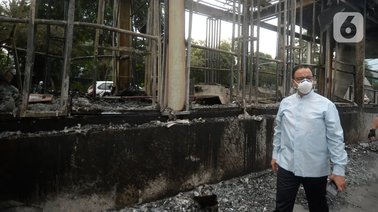 Anies Baswedan Tinjau Lokasi Halte