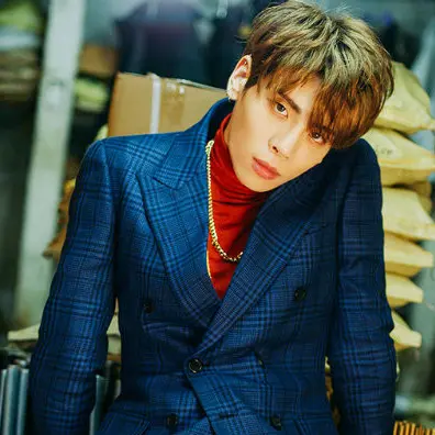 Jonghyun SHINee ditemukan dalam kondisi tak sadarkan diri di apartemennya di Cheongdam-dong, Seoul pada Senin (18/12). (foto: sbs.com.au)