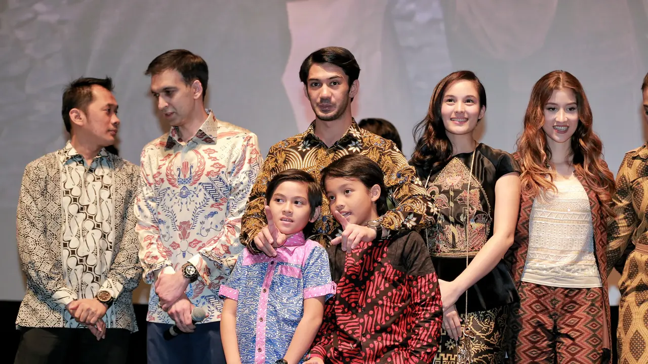 [Bintang] Screening film Rudy Habibie
