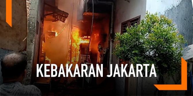 VIDEO: Ledakan Kompor Hanguskan Belasan Rumah di Krukut