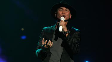 Lirik Lagu Anji Menunggu Kamu News Entertainment Fimela Com Gada lagu indonesia, but if u wanna req, comment aja ya. lirik lagu anji menunggu kamu news