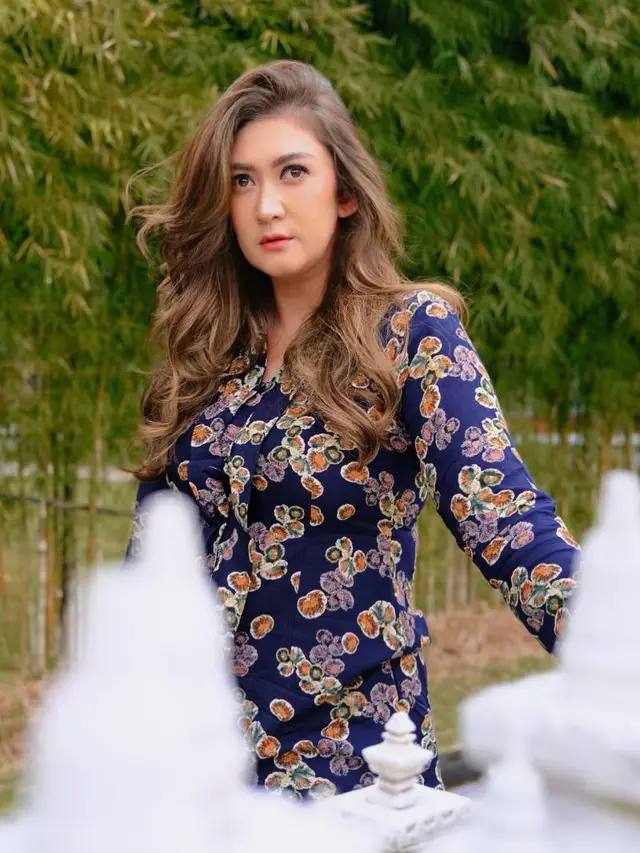 Nafa Urbach. (Foto: Dok. Instagram @nafaurbach)