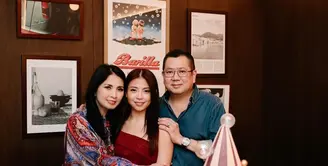 Clarissa Tanoesoedibjo bagikan potret ulang tahunnya dengan tampilan sederhana yang memukau. [Foto: instagram/ Clarissa Tanoesoedibjo]