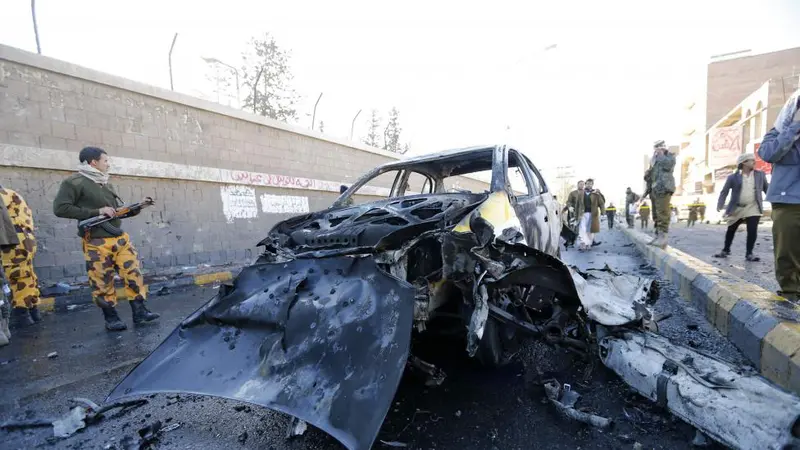 Bom mobil yang meledak di sekolah polisi. (Reuters)