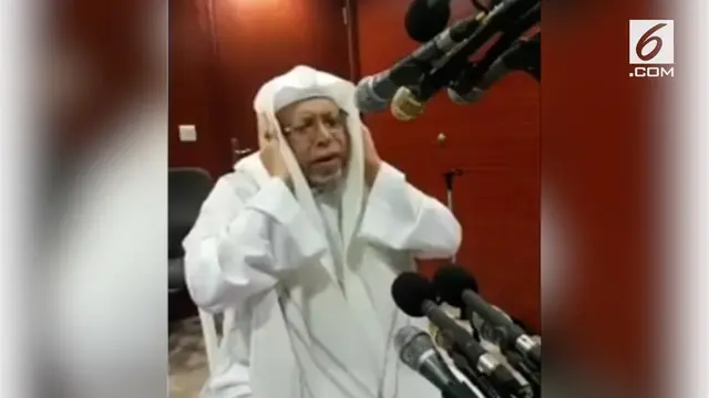 VIDEO: Sosok di Balik Azan yang Terkenal di Dunia