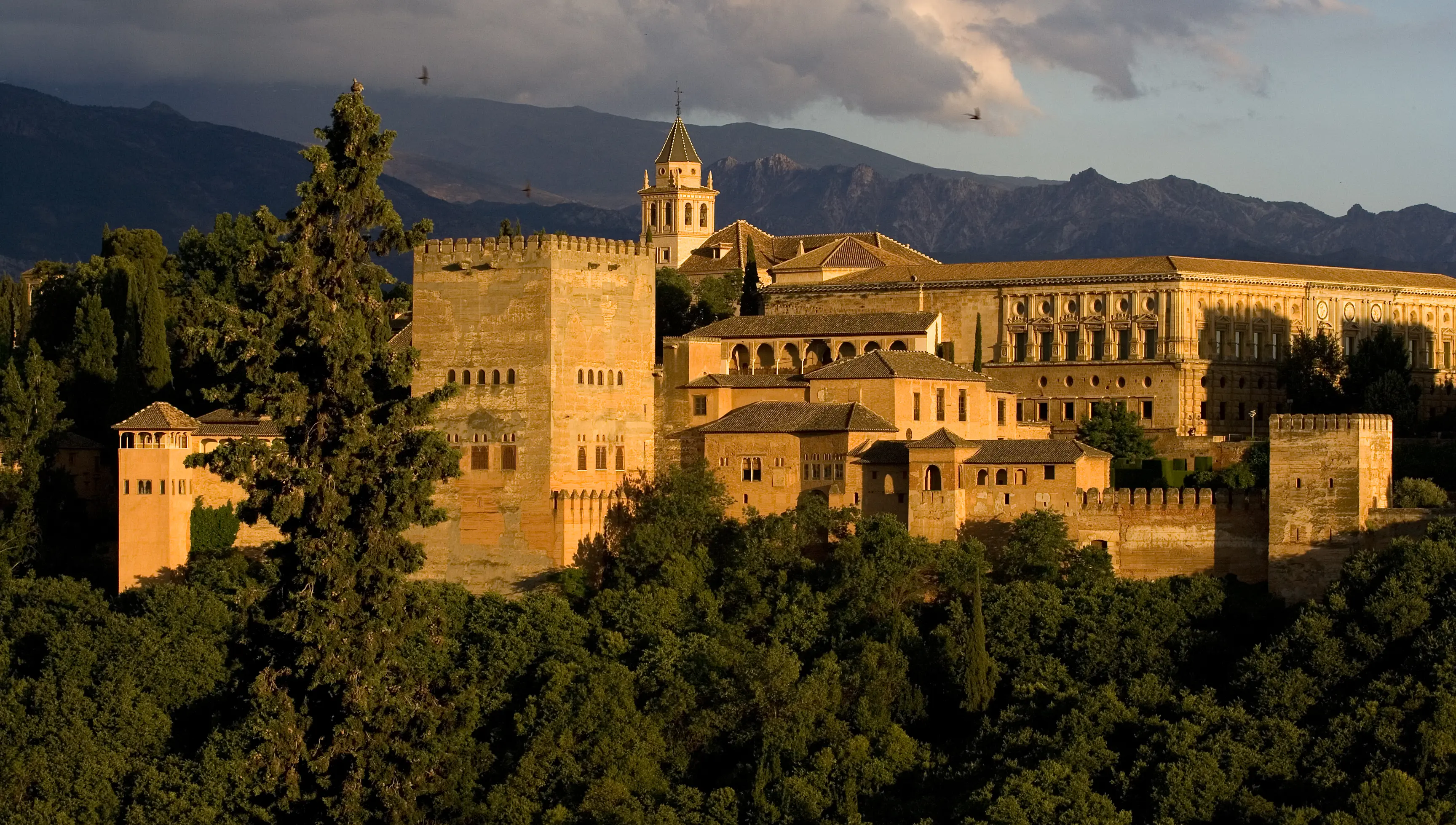 Alhambra, Granada, Spanyol. (commons.wikipedia.org)
