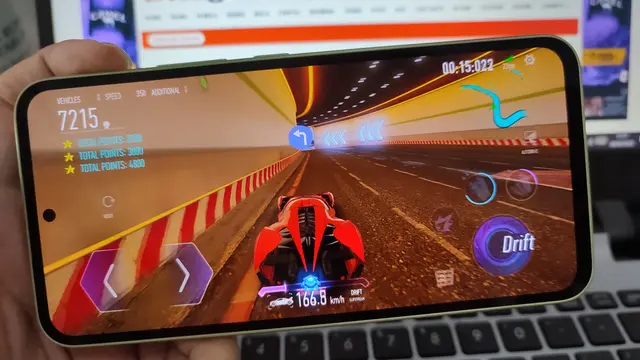 Samsung Galaxy A54 5G (Liputan6.com/Giovani Dio Prasasti)