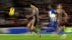 Pemain Tottenham Hotspur Son Heung Min mengejar bola saat melawan Brighton and Hove Albion pada pertandingan sepak bola Liga Inggris di Stadion Amex, Brighton, Inggris, Kamis (28/12/2023). Brighton and Hove Albionvs berhasil menaklukkan Tottenham Hotspur 4-2 di Amex Stadium. (AP Photo/Ian Walton)