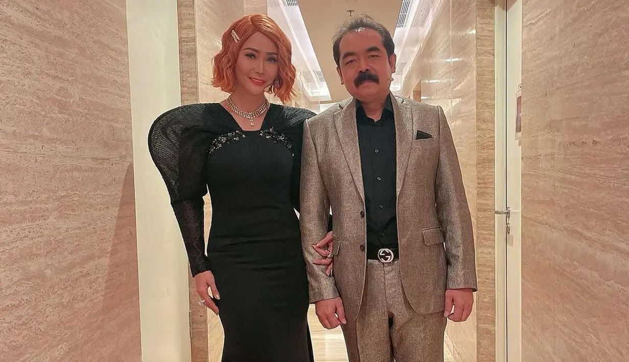 <p>Saat Adam Suseno khilaf atau berbuat salah, pemilik album Goyang Inul ikhlas membuka pintu maaf. Begitu pula sebaliknya. Ia tak pernah memilah harta karena sejatinya, rezeki Sang khalik adalah untuk keluarga. &ldquo;Jika suami tidak memberi secara financial/ materi nyata, dengan doanyapun itu sudah lebih dari cukup. Saya sangat menghormati pasangan saya apapun kekurangannya,&rdquo; cuit ibunda Yusuf Ivander Damares. (Foto: Dok. Instagram @inul.d)</p>