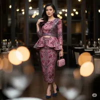Dress Batik Peplum Crop Top Elegan Casual. Foto: Gemini