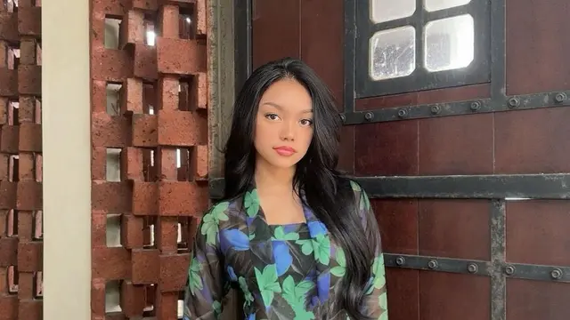 Profil Naura Ayu, Anak Baldy Mulya Putra dan Penyanyi Senior Riafinola Ifani Sari yang Multitalenta. (instagram/naura.ayu)