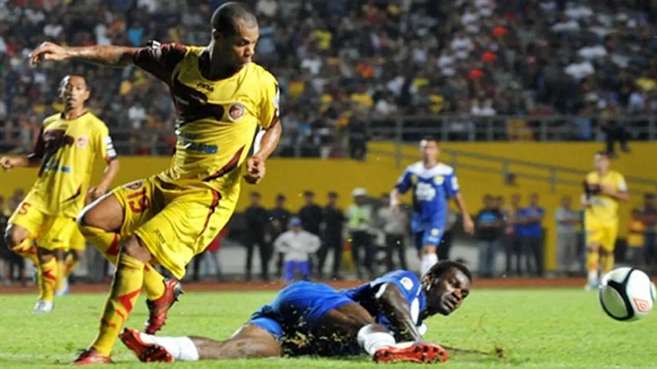 sriwijaya-v-persib-130922b.jpg
