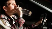Cara Menghadapi Pengendara yang Mabuk