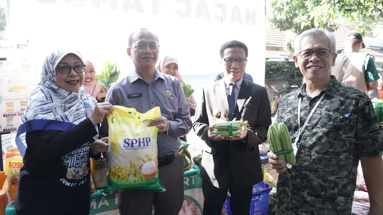 Program Jumat Jajan.