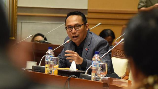 9 Seleb Tanah Air yang Terpilih Kembali Jadi Anggota DPR RI