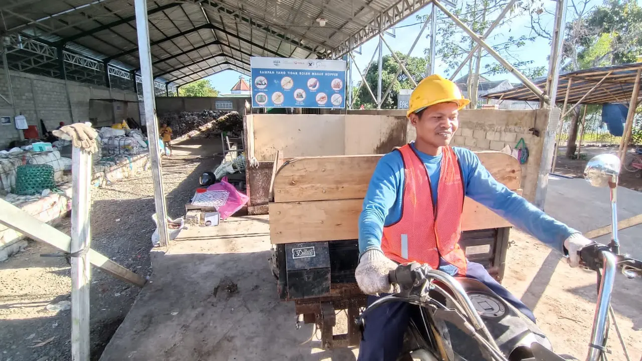 Tempat Pengolahan Sampah Reduce, Reuse, and Recycle