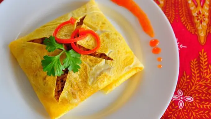 Nasi goreng berbalut telur, nasi goreng pattaya/copyright Huang Kitchen