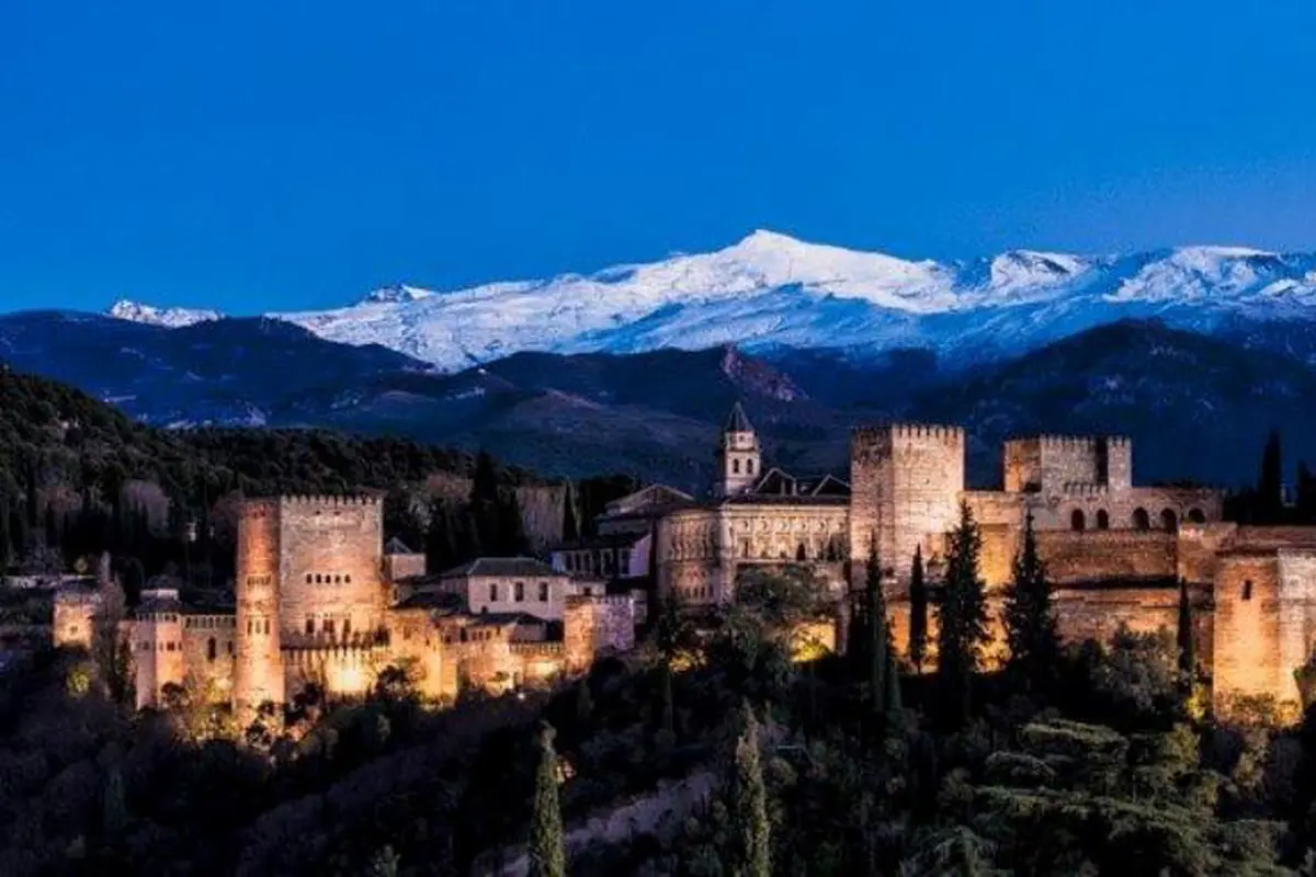Bernapas Islam, Ini 4 Sudut Paling Cantik di Granada, Spanyol