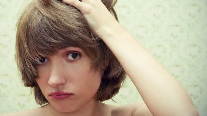 5 Tips Mengatasi Ketika Kamu Salah Potong Rambut