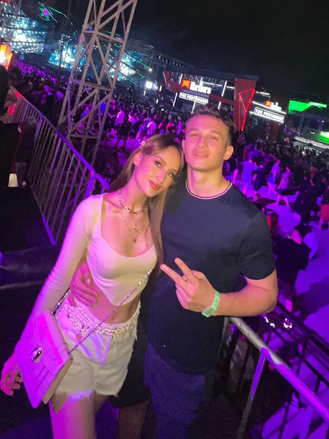 Arya Vasco dan Cinta Laura (Instagram/claurakiehl)