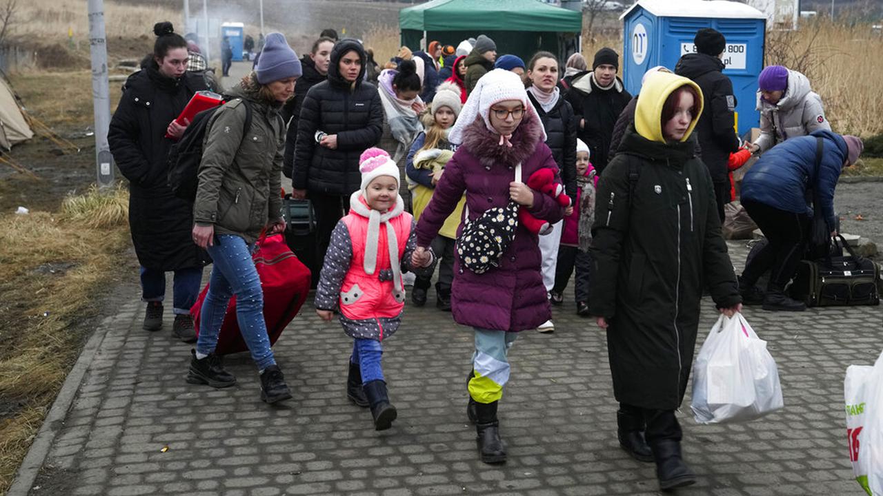 FOTO: Pengungsi Ukraina Berdatangan di Perbatasan Polandia