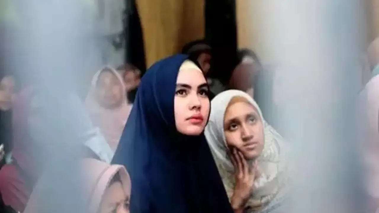 Potret Syarifah Anak Sambung Kartika Putri, Sekarang Sekolah di Yaman