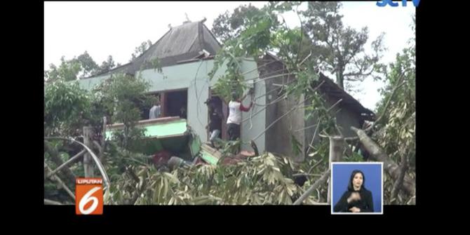 Anging Puting Beliung Rusak Ratusan Rumah di Sukoharjo dan Karanganyar